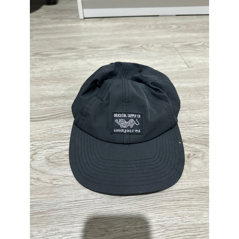 Topi H&M
