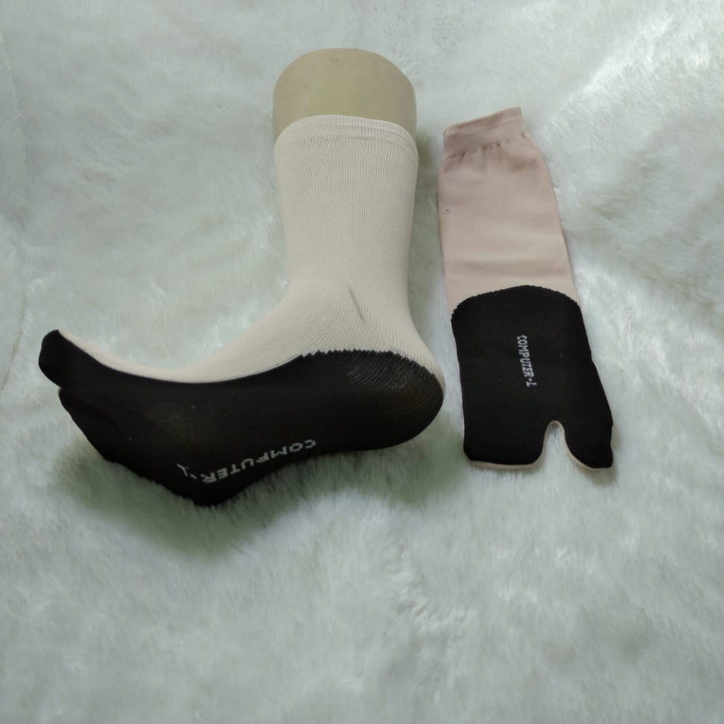 Kaos Kaki Wanita Jempol Polos Coklat Telapak Hitam