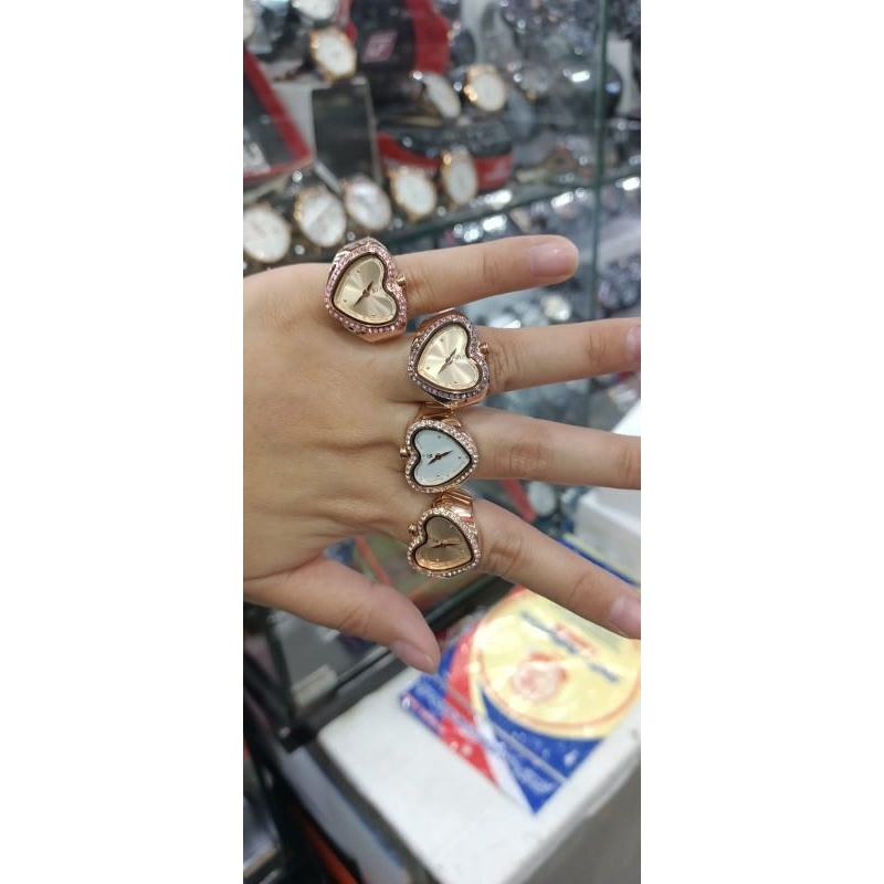 Jam Cincin Alexandre Christie