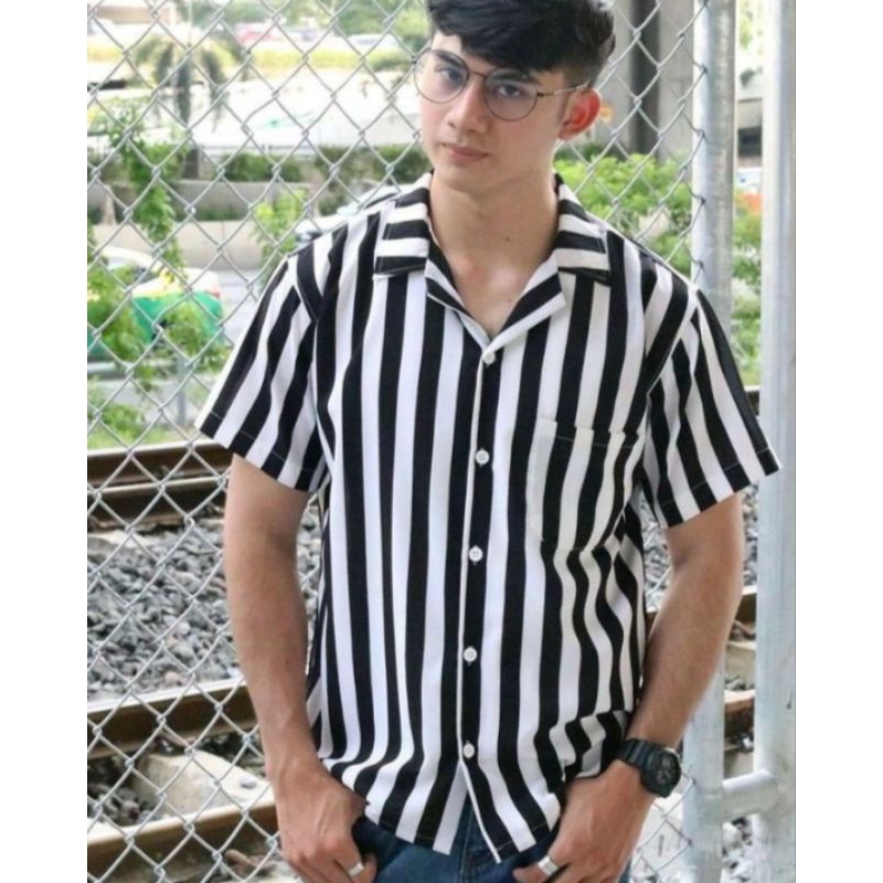 Kemeja salur pria piyama terlaris Kemeja Hem Hem lengan pendek kemeja Strip Terbaru