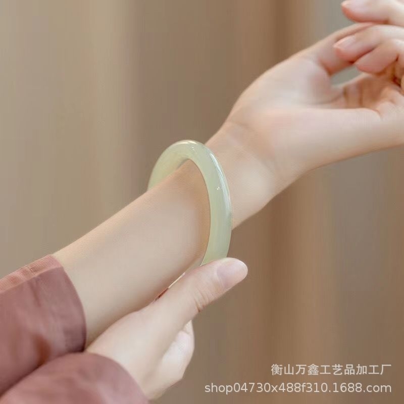 Gelang Model Giok/Jingle Gelang Giok Hijau Halus /Gelang Perhiasan Cantik Aksesori Wanita Alami