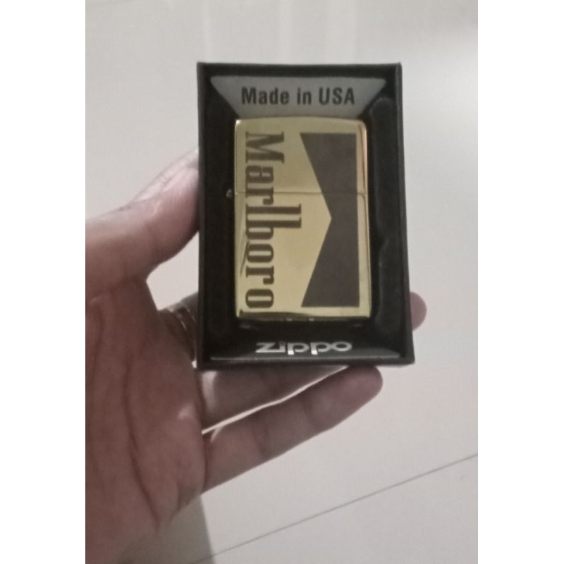 Zippo logo Marlboro bisa request gambar sendiri