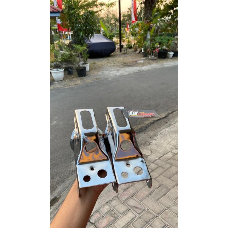 pangkon mesin tlr / dudukan mesin tlr crom