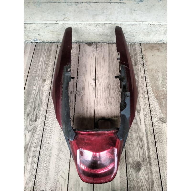 body belakang megapro mono