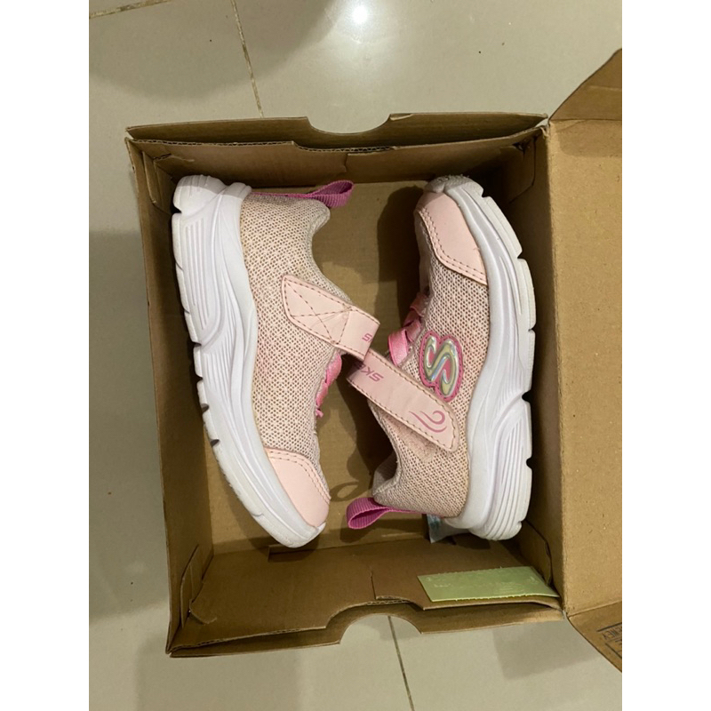 sepatu skechers anak ori