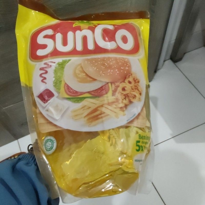 

5uNco minyak goreng 2 liter