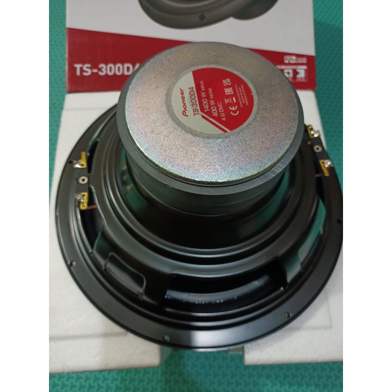 subwoofer Pioneer 12 inch TS-300D4 subwoofer mobil 12" Pioneer ts-300d4  dauble voice coil 1400watts dauble magnet original