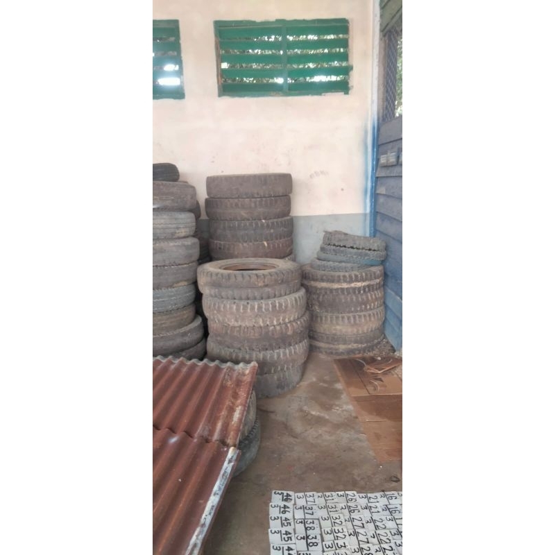 COPOTAN BAN BEKAS MOBIL