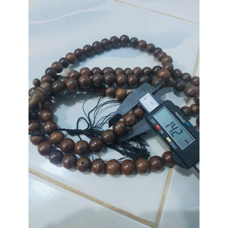 tasbih 99 ukuran besar kayu gaharu asli / tasbih jumbo galeh gaharu