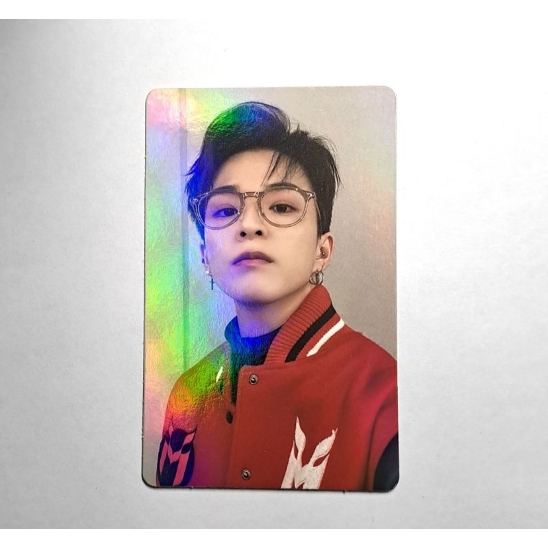 PC PHOTOCARD TREASURE ASAHI JAKMER SPECS HOLO WV