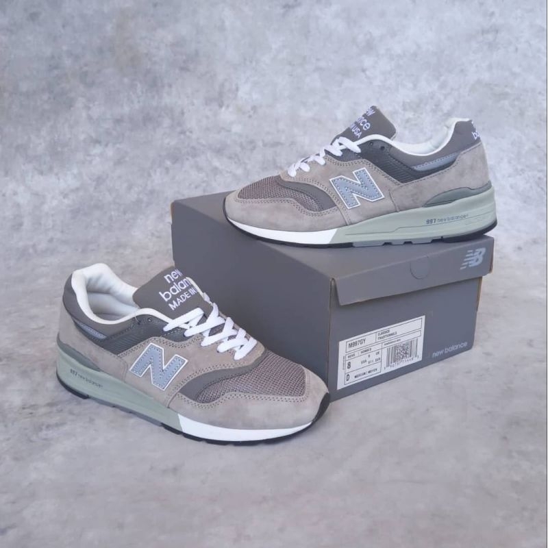 Sepatu NB 997 GREY MADE IN USA