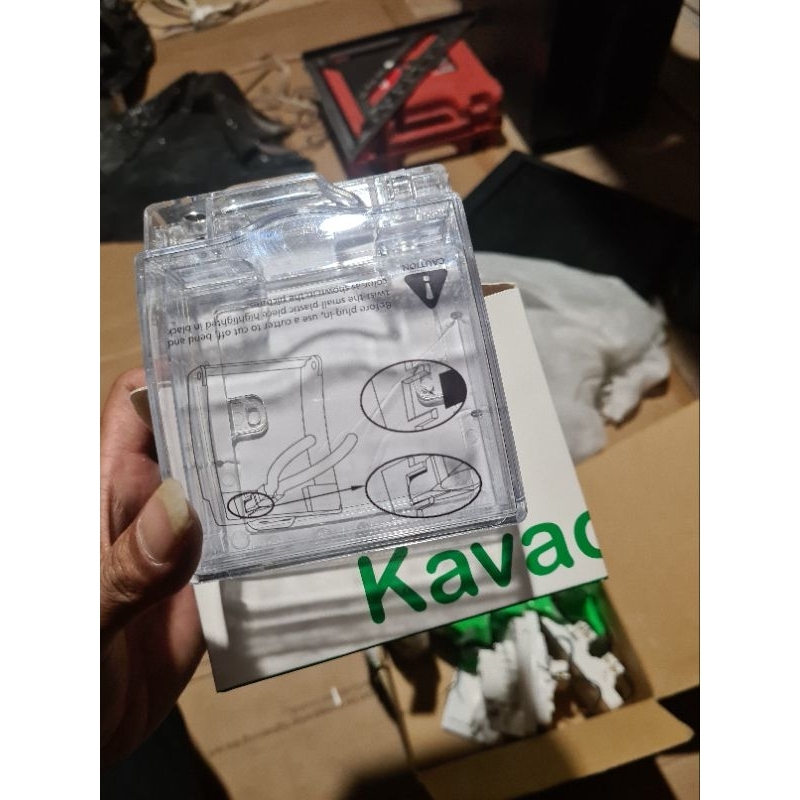 Schneider Penutup Stop Kontak Transparan Kavacha E223R_TR