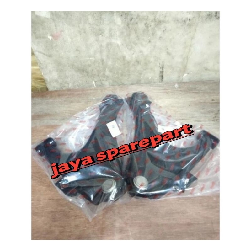 Lower Arm - Sayap Depan Bawah Daihatsu Taruna Karbu 48068-87401 1set