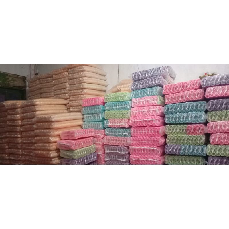 

CONE ES KRIM KERUCUT DIAMETER 4CM ISI 100PCS