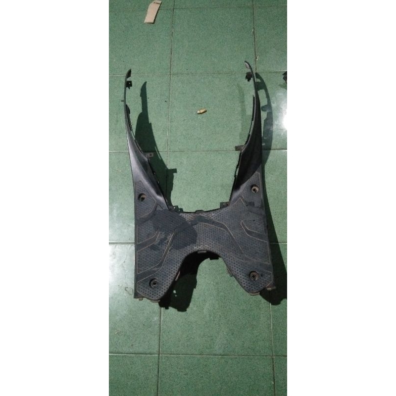 Cover pijakan Lantai Motor Honda Spacy Karbu Spacy Injeksi KZL Copotan Original