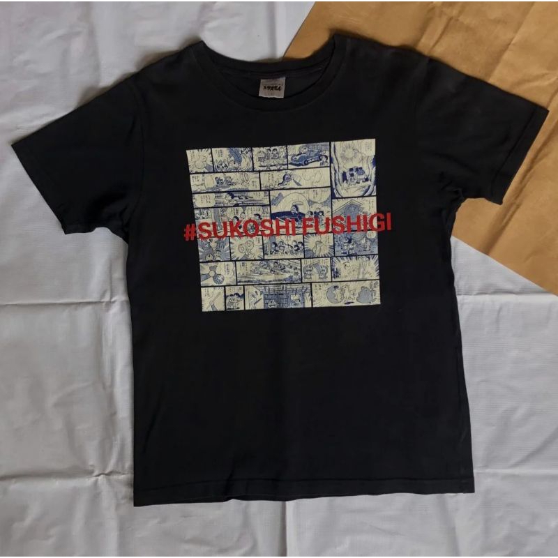 Kaos Doraemon x Uniqlo