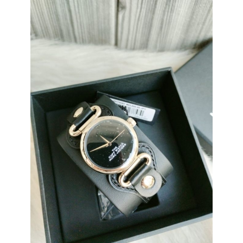 Marc jacobs the cuff quartz MJ0120179287 black dial