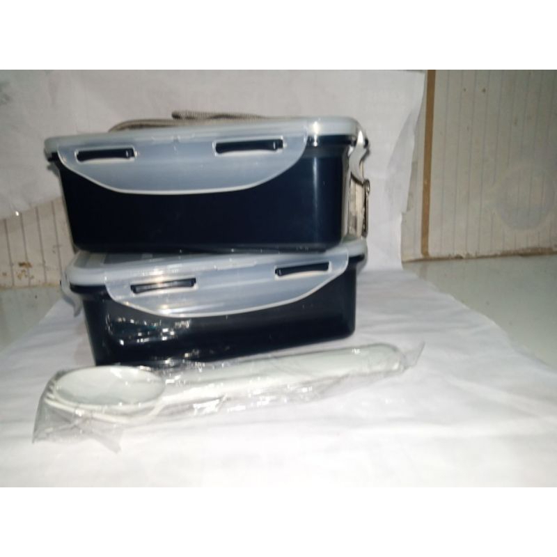 READY TERMURAH LUNCH BOX SET/TEMPAT MAKAN LOCK N LOCK