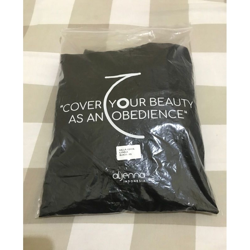 Halla Abaya Black Aljenna