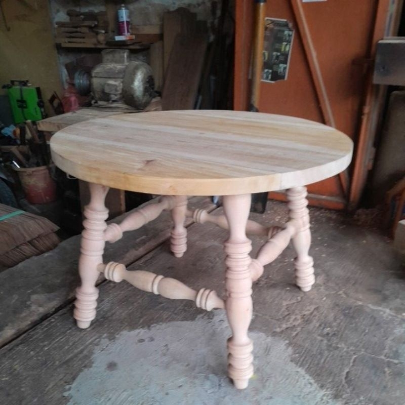 Meja bulat kayu Mahoni,,,Bulat= 60cm,Tinggi 45cm