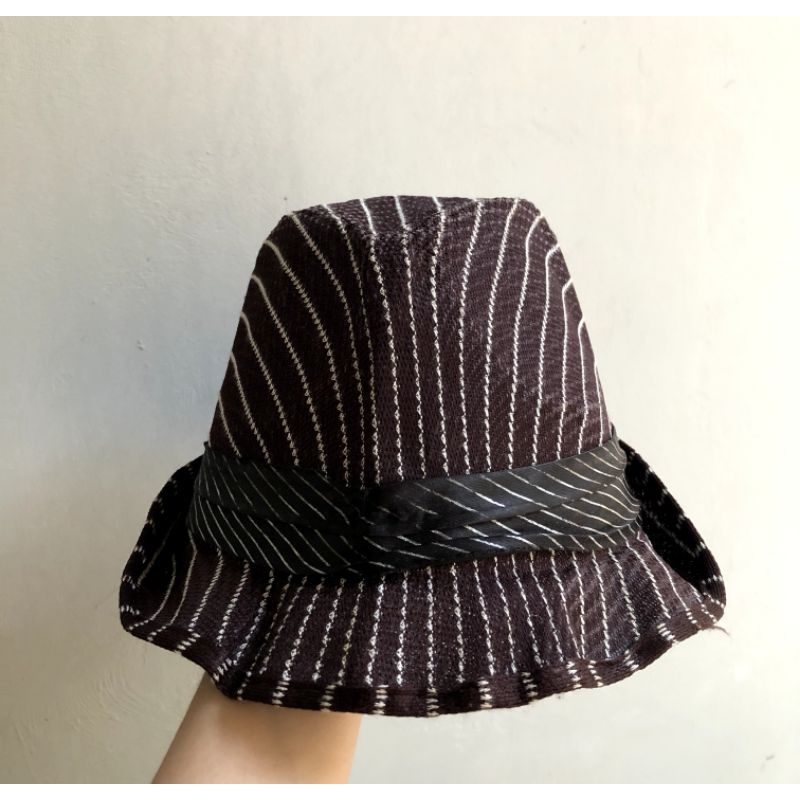 Topi Tompi Fedora (preloved Cha)