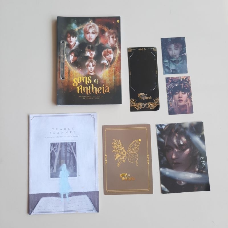 [PRELOVED] Novel Fanbook Fanart Sons Of Antheia SOA Grammy Osk Illustrator Illustrasi BTS Merchandis