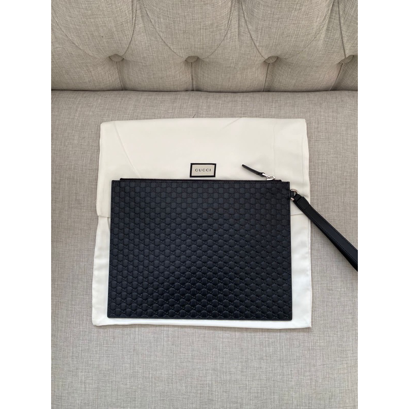 Gucci zipper black pochette