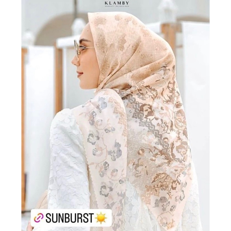 Wearing Klamby Serayu Scarf  PL