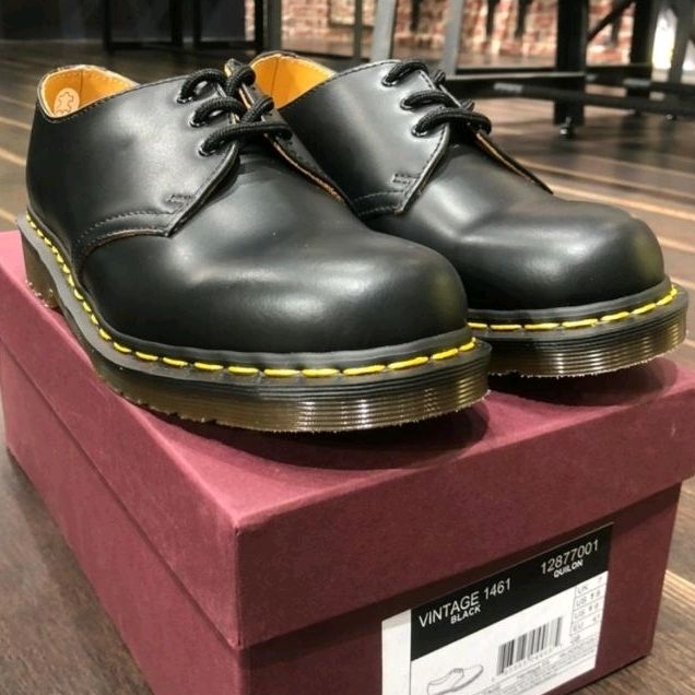 DR. MARTENS VINTAGE 1461 UNISEX BOOTS MADE IN ENGLAND ORIGINAL