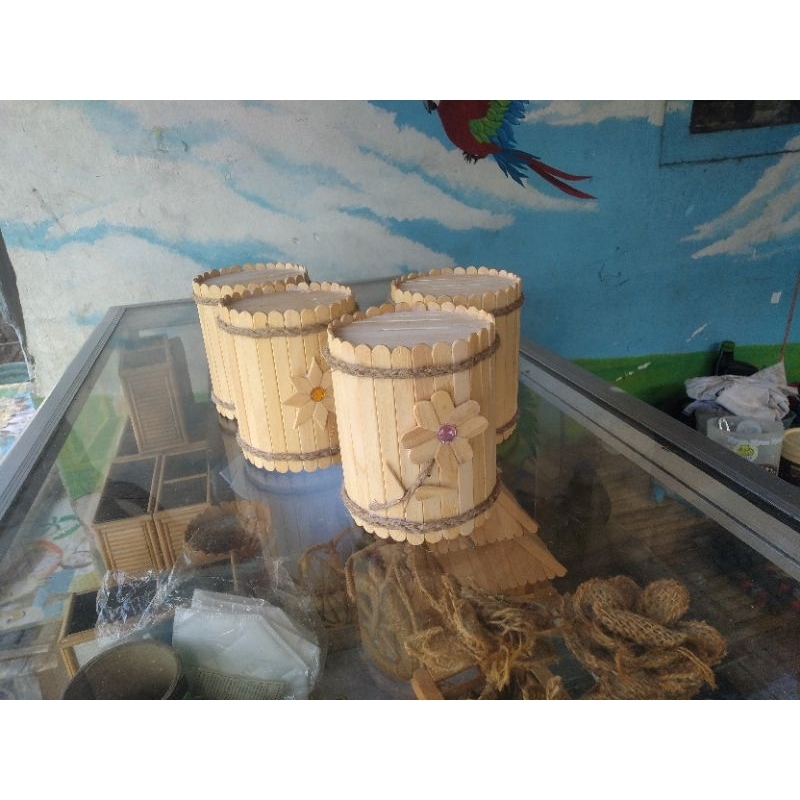 Kerajinan Tangan Celengan Dari Stik Es Krim