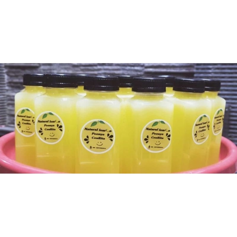 

Natural lemon 100% perasan jeruk lemon asli tanpa campuran apapun.