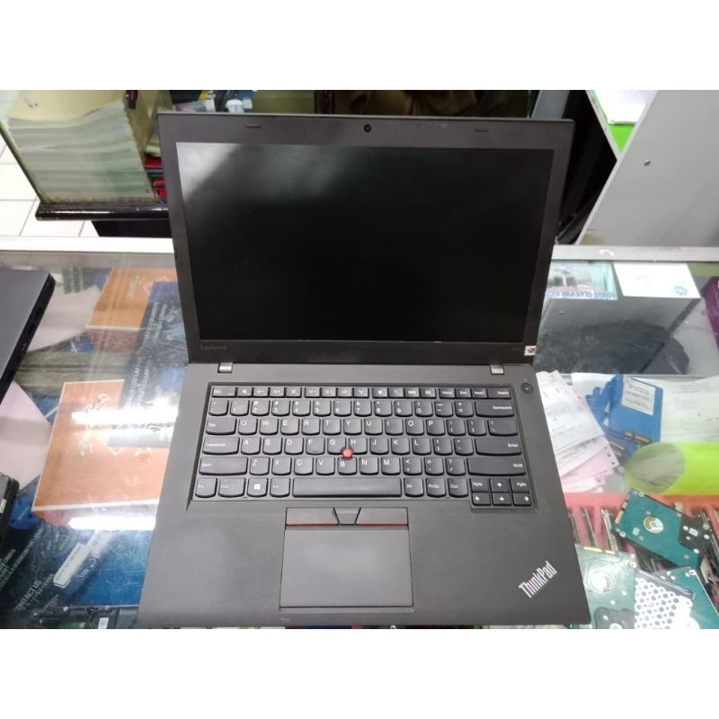 Lenovo T450 ram 8 ssd 256