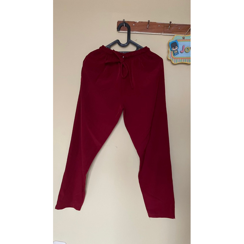 Celana Kulot Merah Maroon