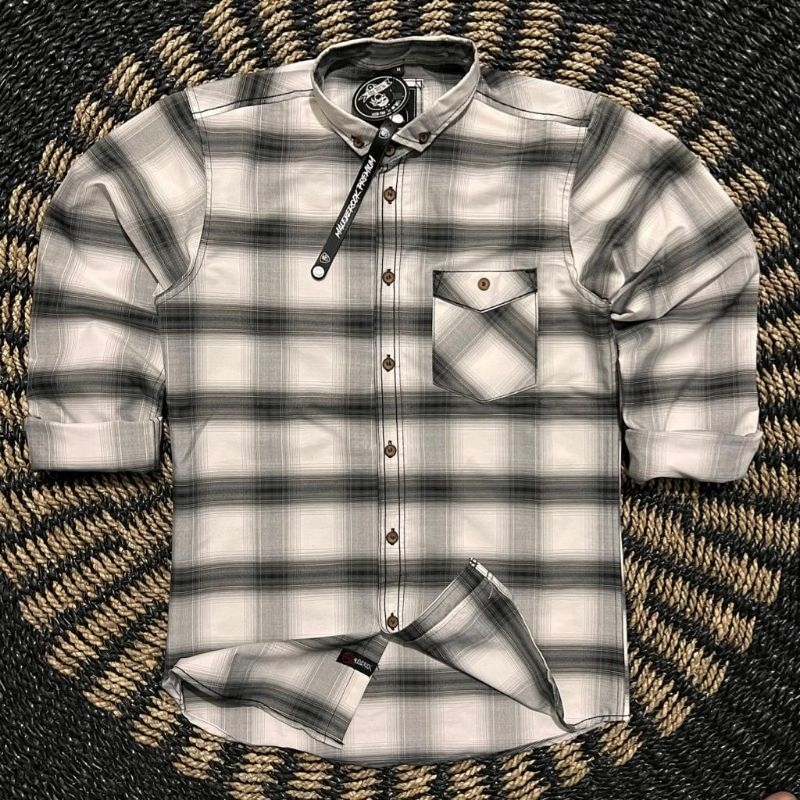 kemeja flanel pavel premium tebal halus adem TIDAK BERBULU Flanel malebe rock