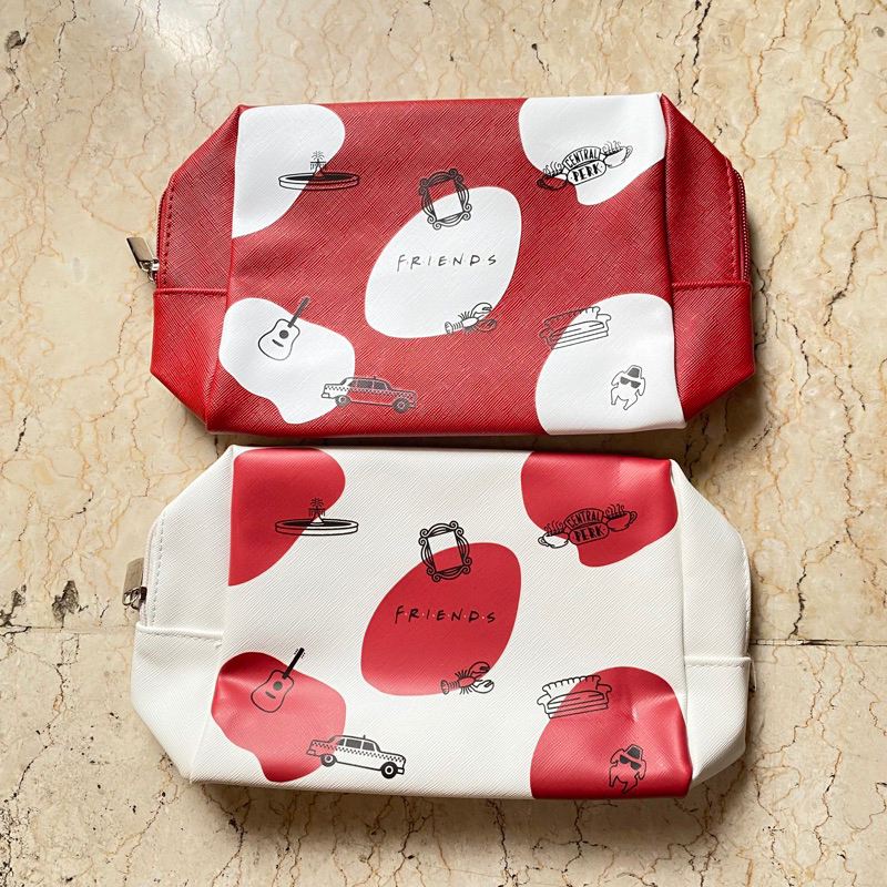 Tas makeup pouch kosmetik bag organizer pu leather friends x olay