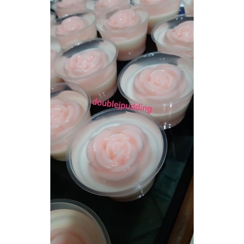 

Rose Cup Pudding by Double J Pudding Strawberry Vanilla Vanila Puding Mawar Dessert Premium Pudding