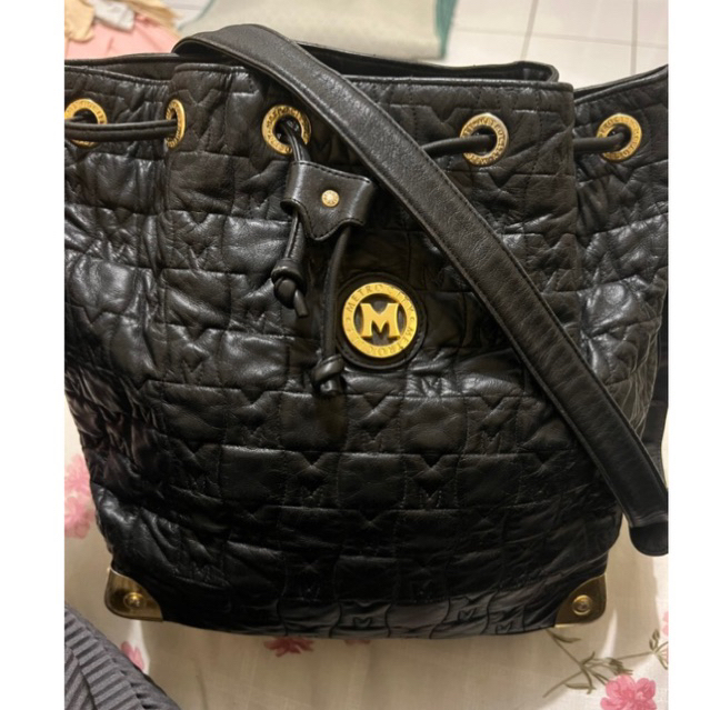 Metrocity Bucket Bag