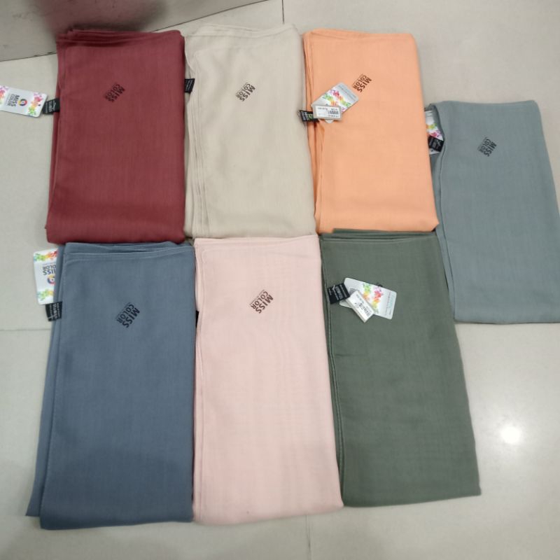 Hijab segiempat polos Miss color turkey
