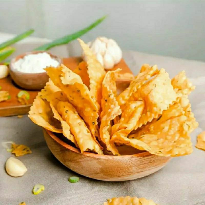 

Keripik Pangsit Bawang 375 Gram