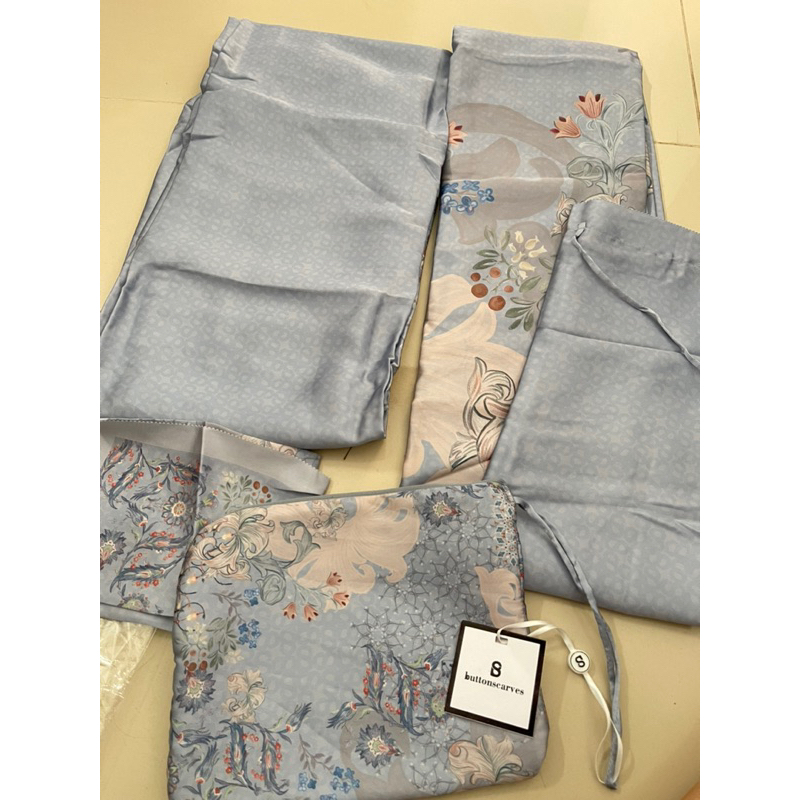 Buttonscarves Prayer set