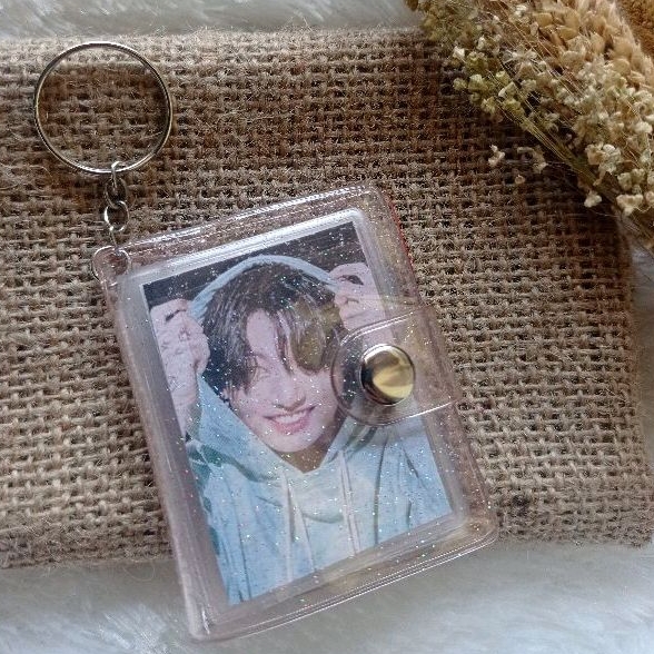 Gantung kunci album foto