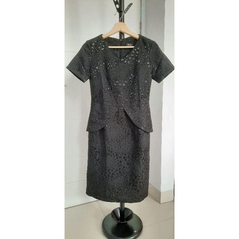 Dress Brukat brand AFAF