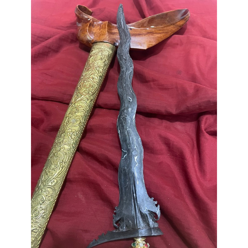 Keris Karno Tinanding