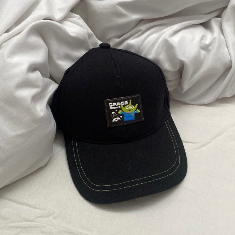 preloved topi miniso