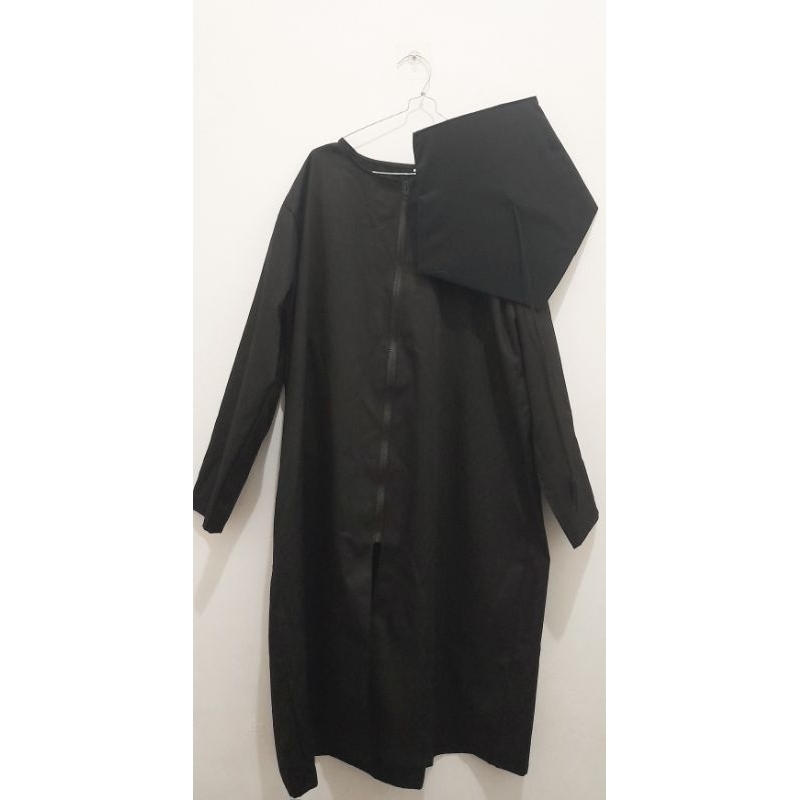 Toga + Jubah Undip (Preloved)