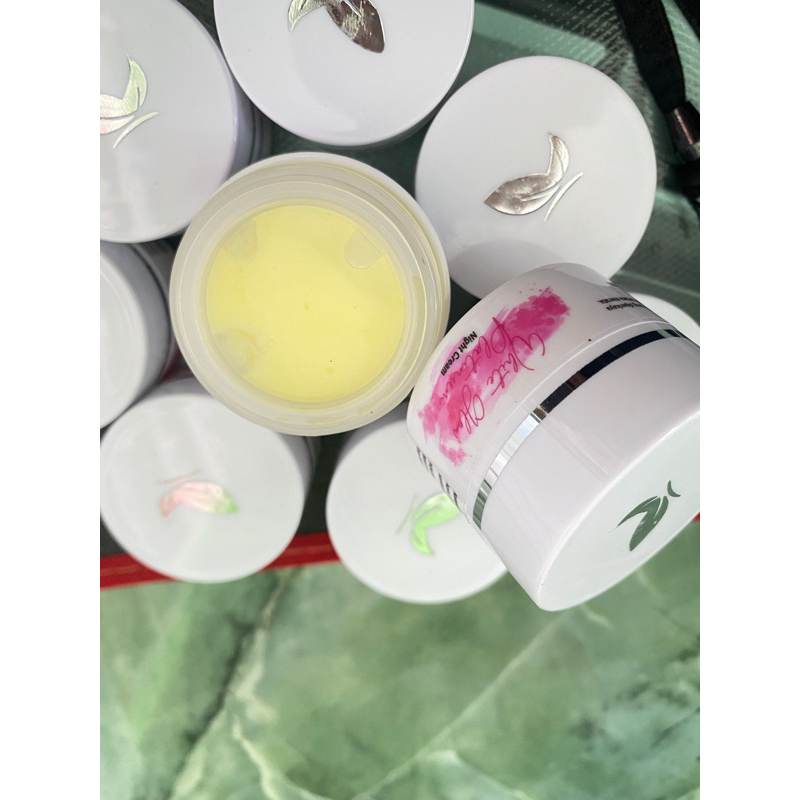 whitening glow platinum