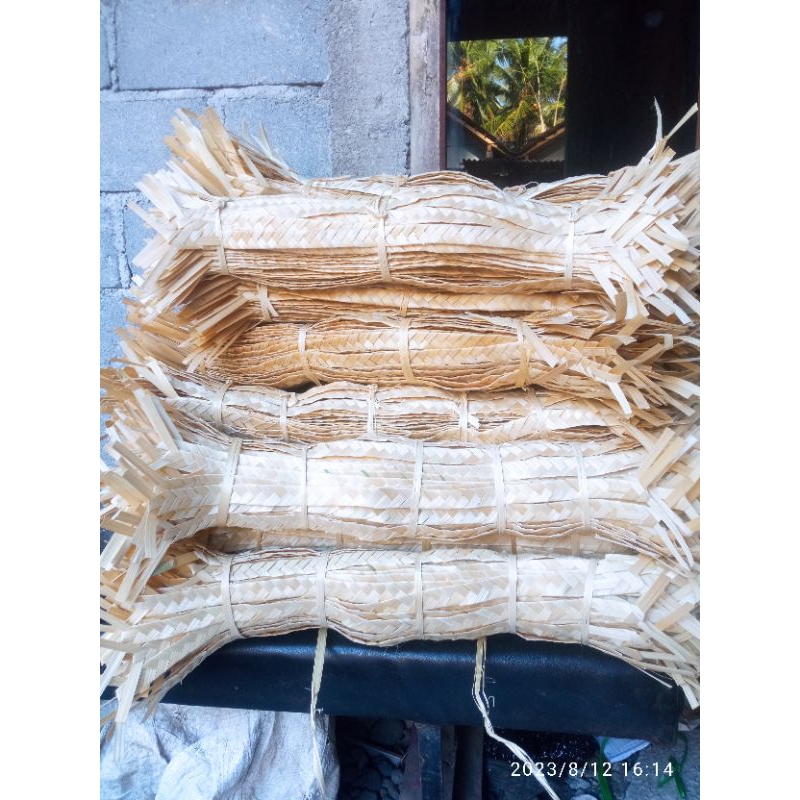Tali besek/jinjingan besek/kepang besek