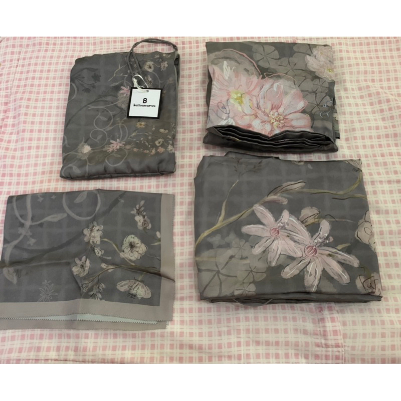 PRAYER ROBE SOFYA BUTTONSCARVES