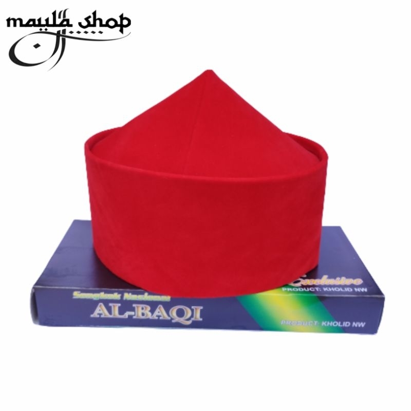 Peci Kerucut Merah Maroon Tinggi 8, 9, 10
