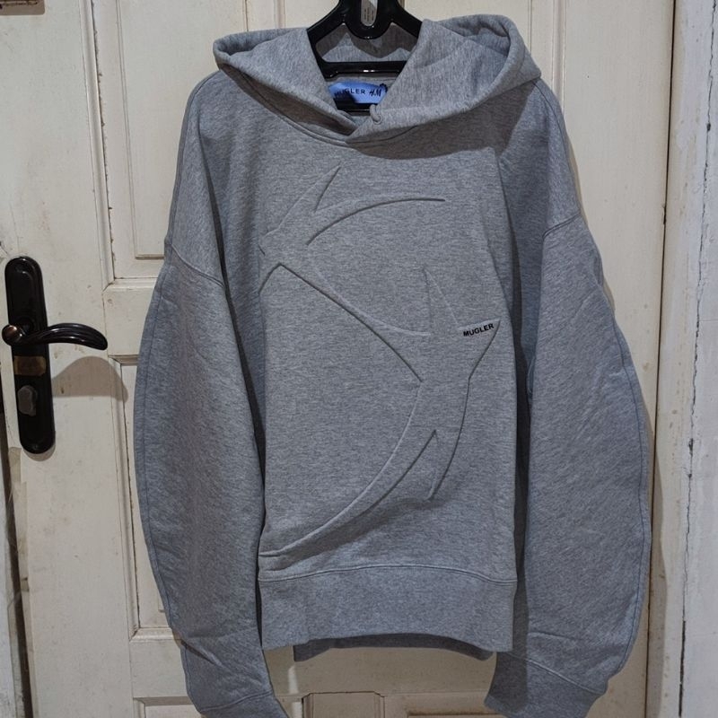 Jaket Hoodie h&m x Mugler star motif hoodie gray